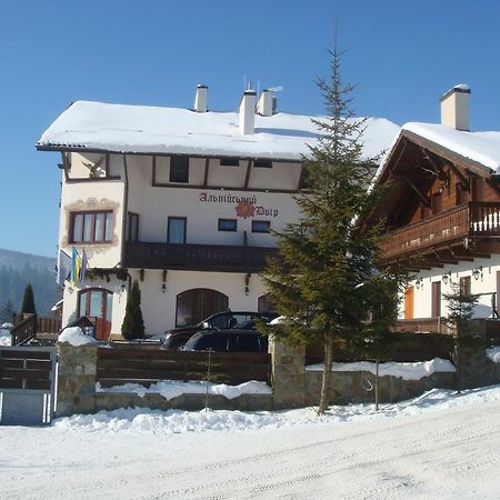 Alpenhof Pansion Hotel Slavske Luaran gambar