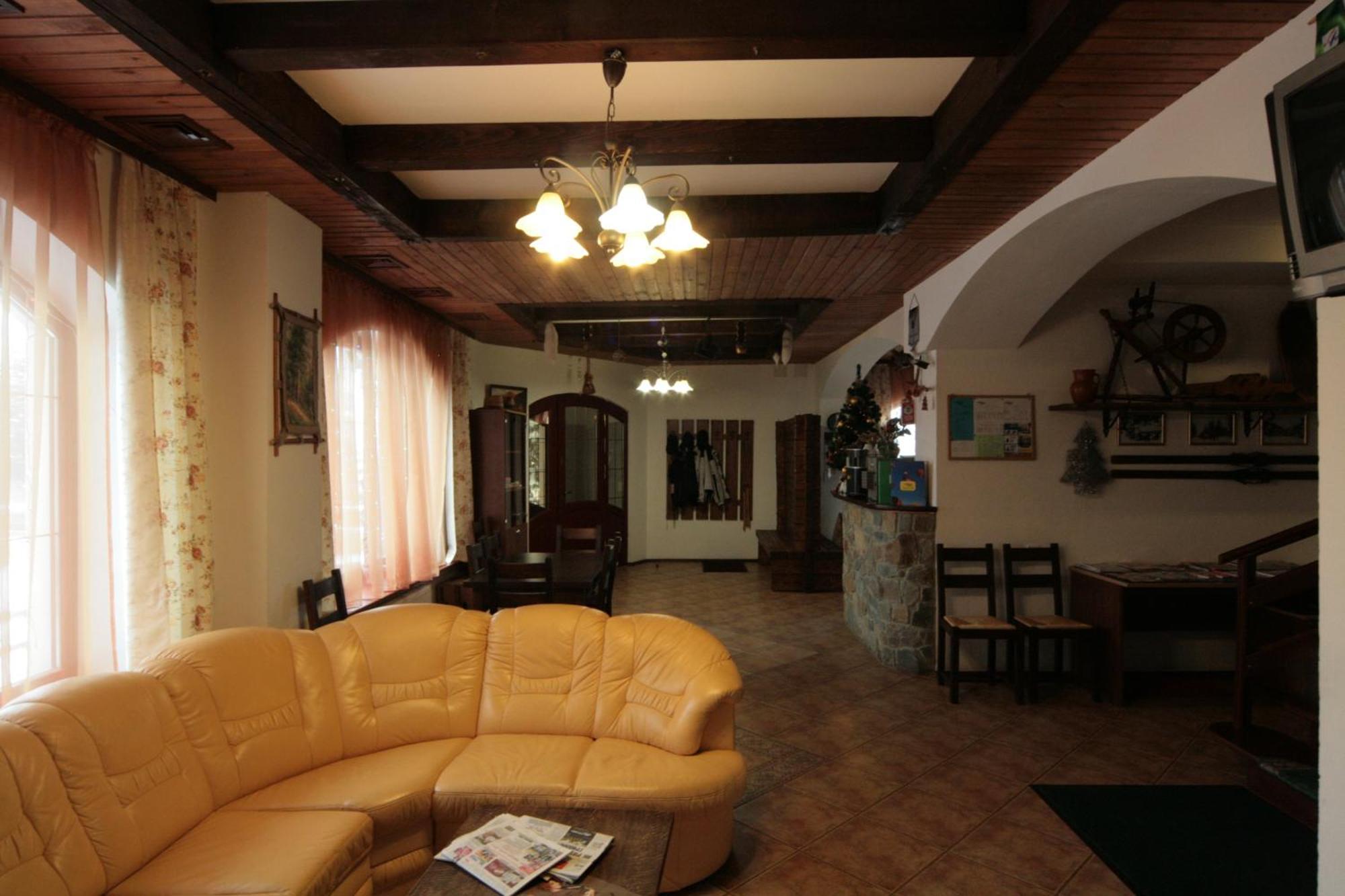 Alpenhof Pansion Hotel Slavske Luaran gambar