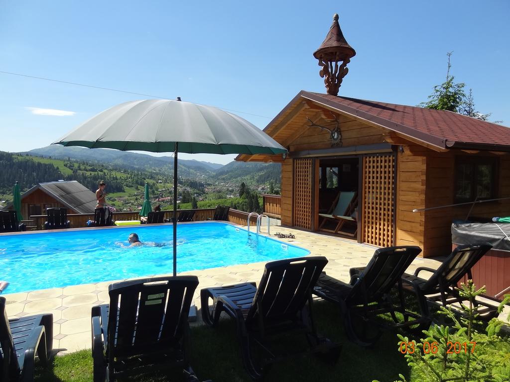 Alpenhof Pansion Hotel Slavske Luaran gambar
